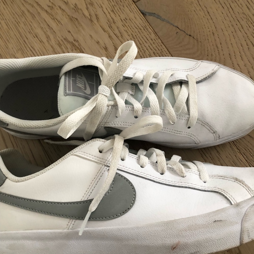 Nike Classic White and Gray court shoes - great condition